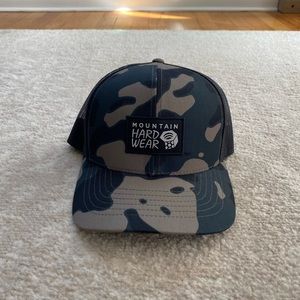 Mountain Hardwear Trucker Hat